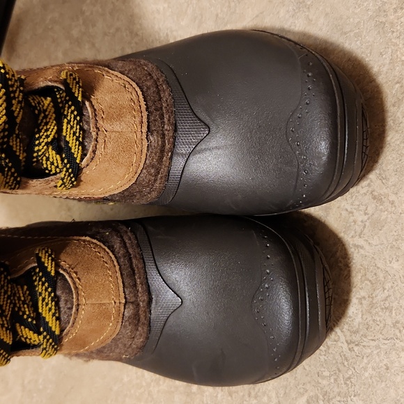 Womens Brown Leather North Face Snow Boots - Picture 10 of 14